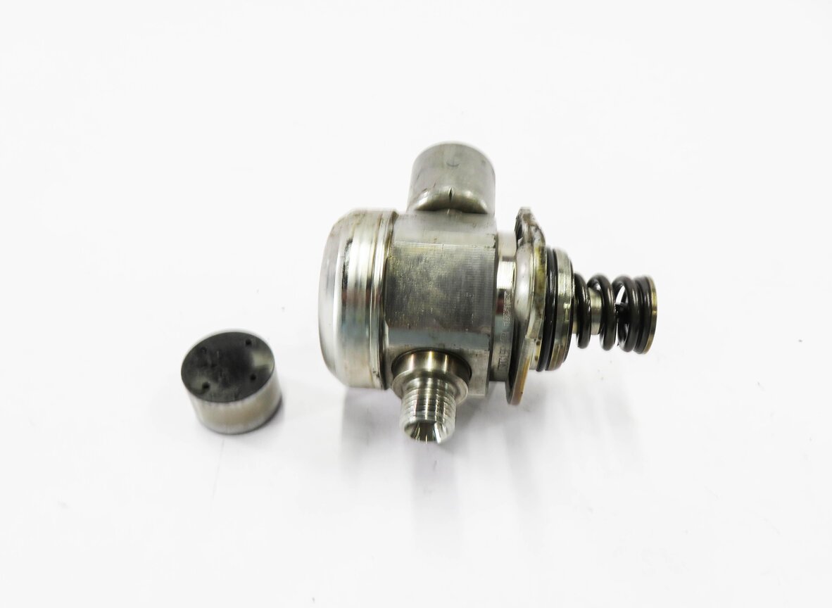 Thumbnail 2: 10-17 LR4 RANGE ROVER SPORT (L322 L320 L405 L494) 3.0L 5.0L MECHANICAL FUEL PUMP