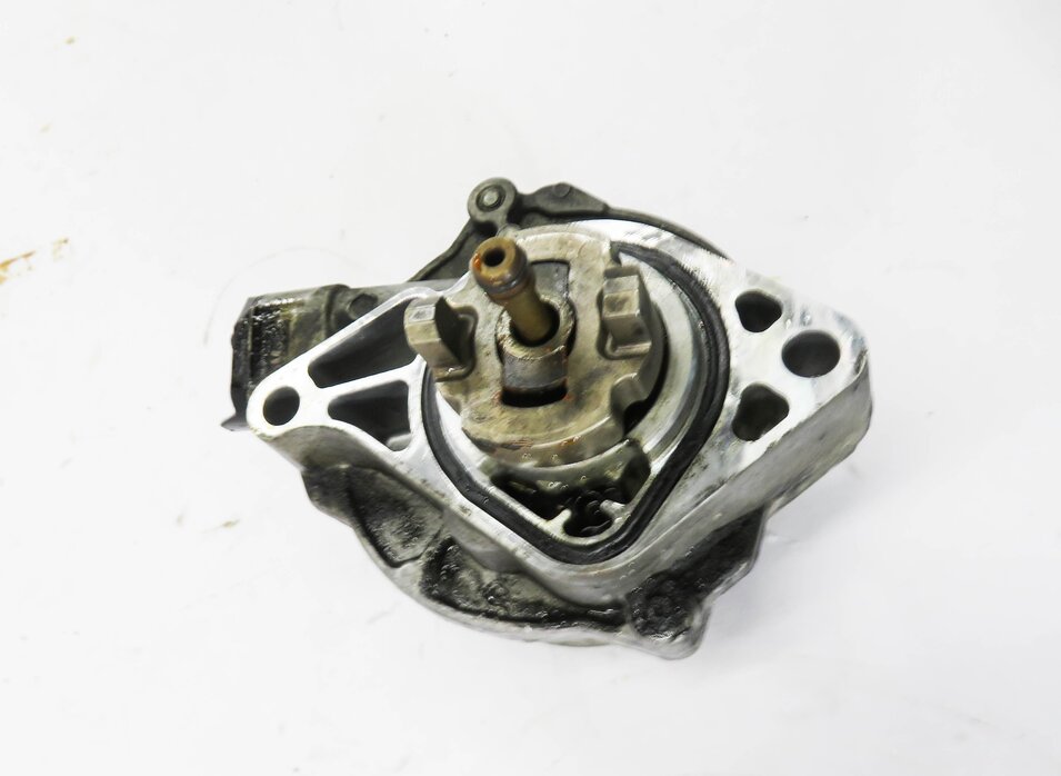 Thumbnail 4: 2010-2019 RANGE ROVER SPORT LR4 JAGUAR XE XF XK - 3.0L / 5.0L BRAKE VACUUM PUMP