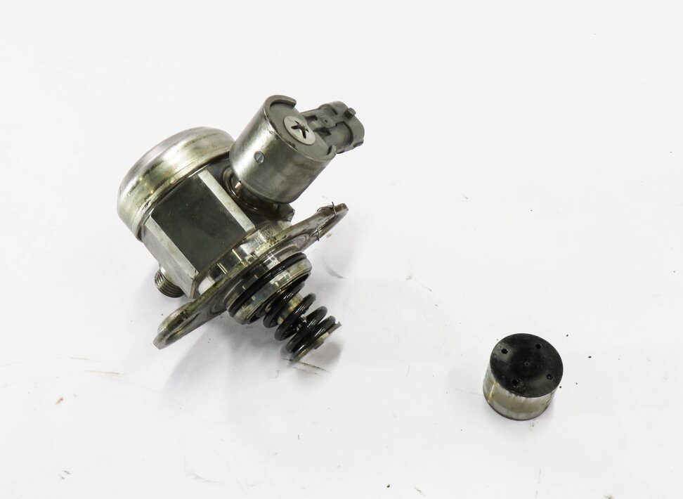 Thumbnail 2: 10-17 LR4 RANGE ROVER SPORT (L322 L320 L405 L494) 3.0L 5.0L MECHANICAL FUEL PUMP