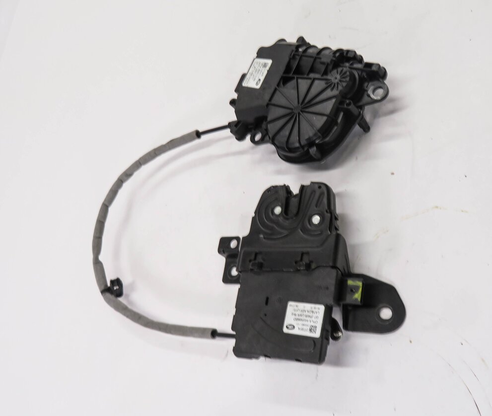 Thumbnail 3: 2013 RANGE ROVER (L405) RIGHT PASSENGER REAR TRUNK LOCK LATCH ACTUATOR w/ MOTOR