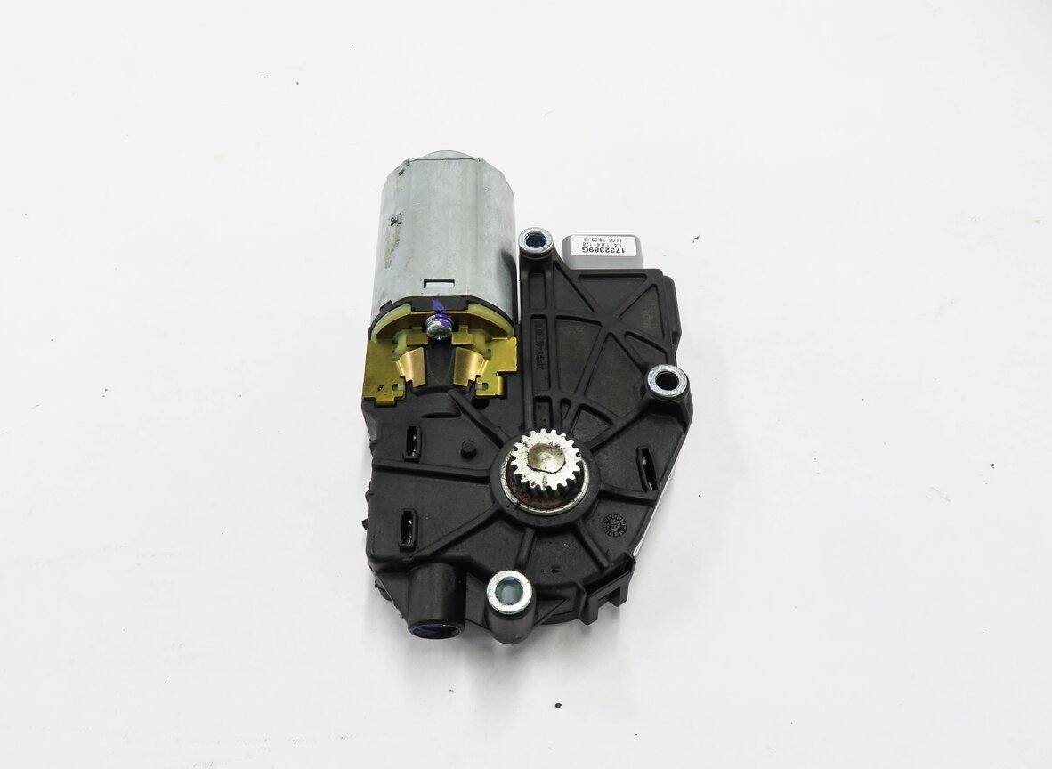 Thumbnail 5: 2013-2022 RANGE ROVER SPORT (L405 L494) SUNSHADE MOTOR