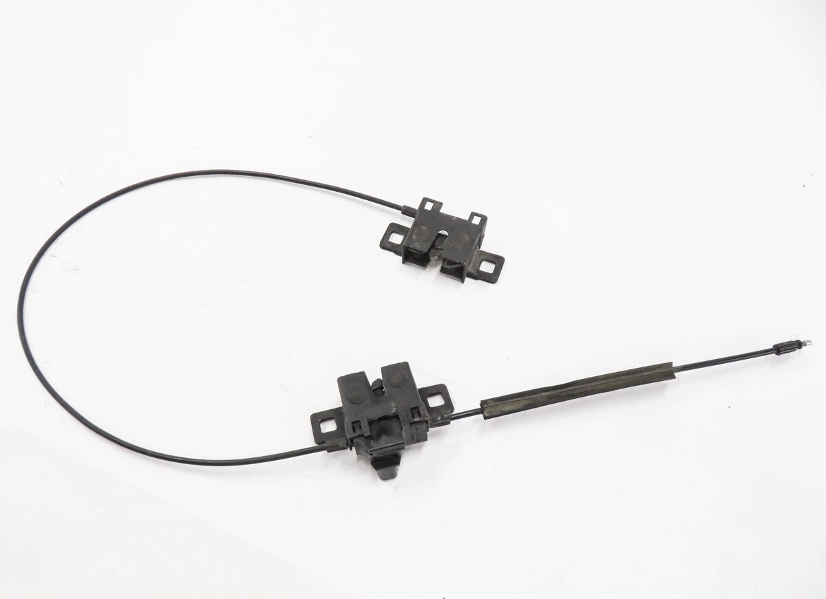 Thumbnail 2: 2013 RANGE ROVER (L405) FRONT LOWER HOOD LOCK LATCH SET w/ CABLE