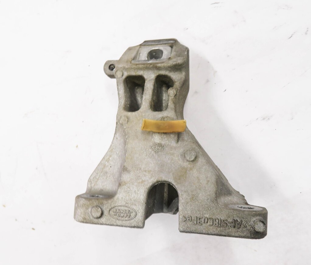 Thumbnail 9: 2013 RANGE ROVER (L405) 5.0L AJ133 V8 ENGINE - RIGHT MOTOR MOUNT BRACKET