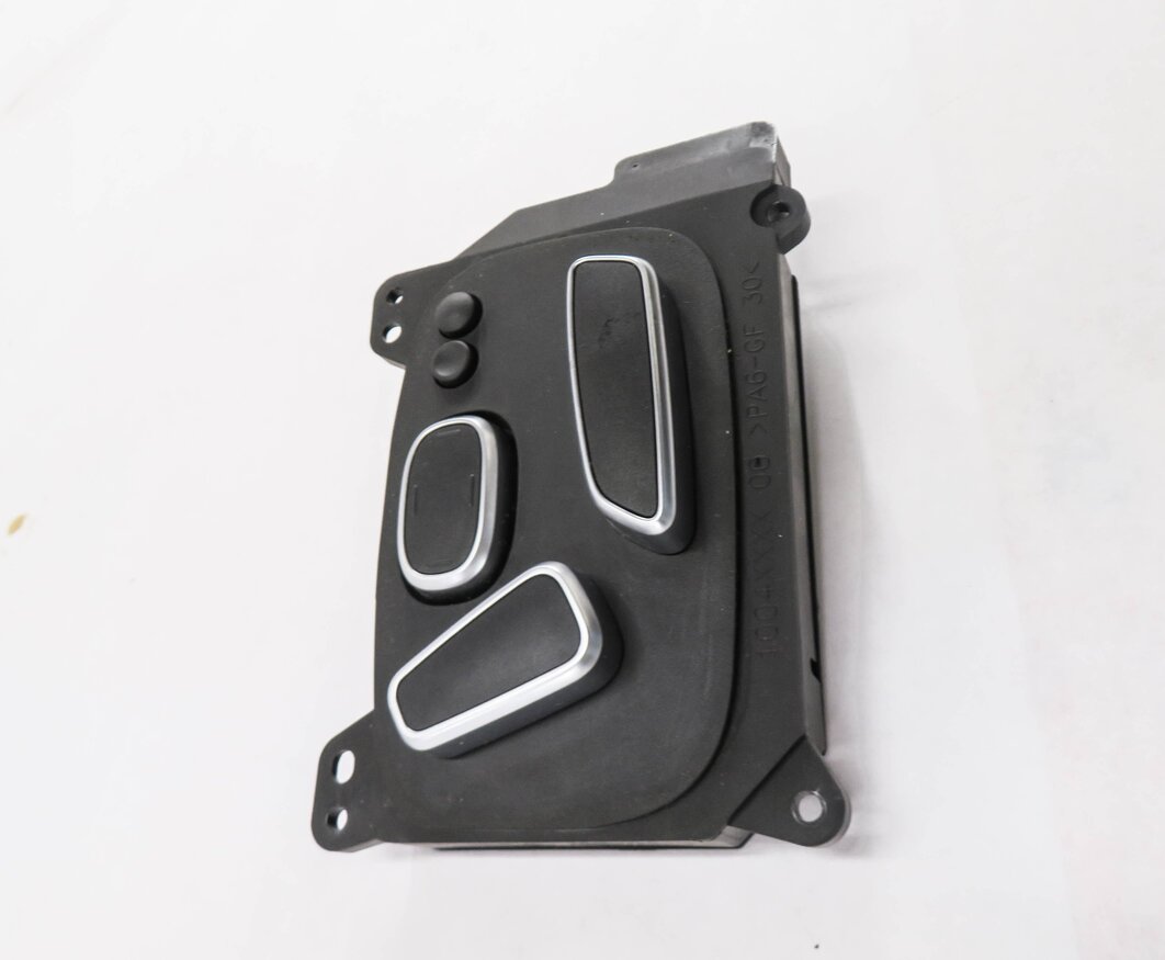 Thumbnail 3: 2013 RANGE ROVER (L405) RIGHT FRONT PASSENGER SEAT ADJUSTMENT SWITCH BUTTON