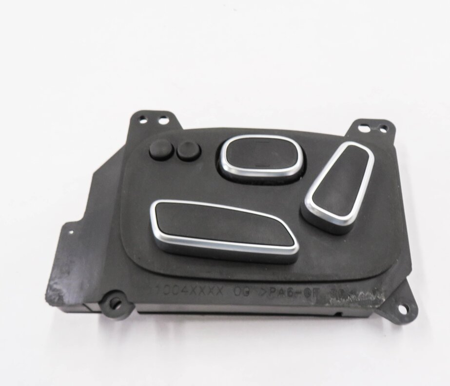Thumbnail 2: 2013 RANGE ROVER (L405) LEFT FRONT DRIVER SEAT ADJUSTMENT SWITCH BUTTON