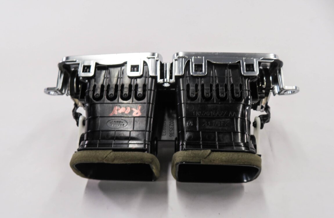 Thumbnail 5: 2013 RANGE ROVER (L405) REAR CENTER CONSOLE HEATER A/C AIR VENT