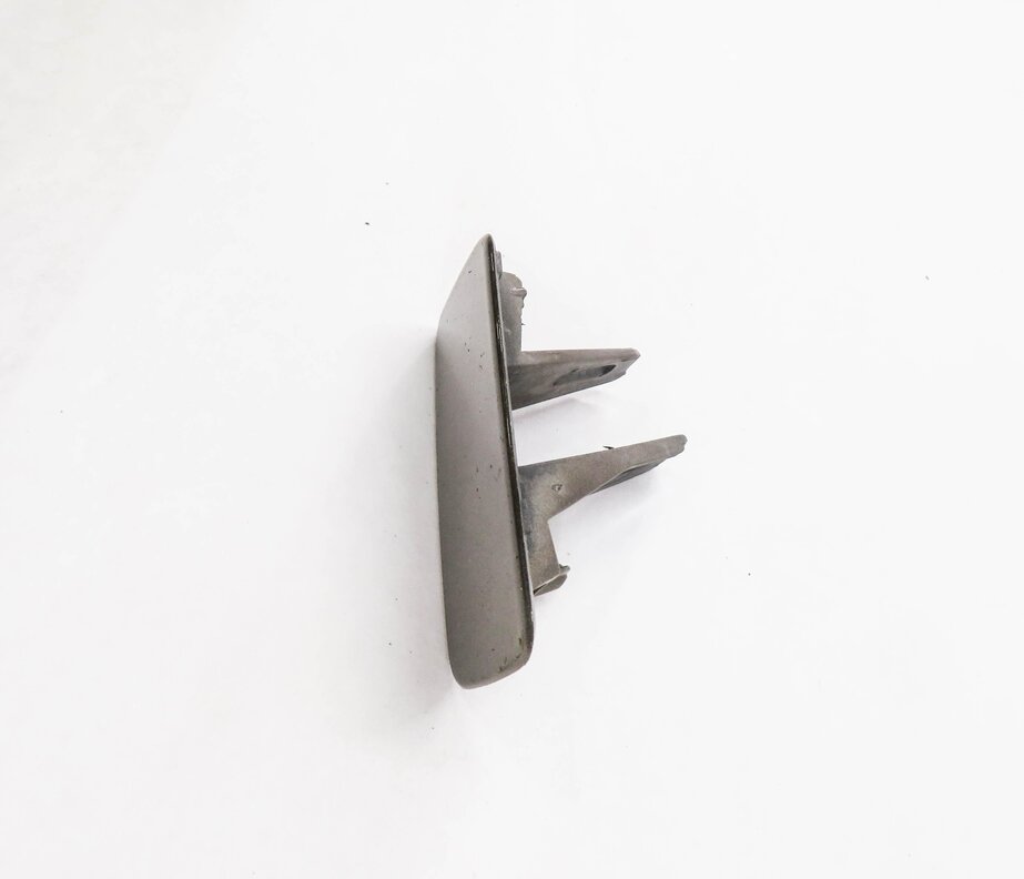Thumbnail 4: 2013 RANGE ROVER (L405) LEFT FRONT DRIVER TOW HOOK COVER TRIM (NARA BRONZE 825)