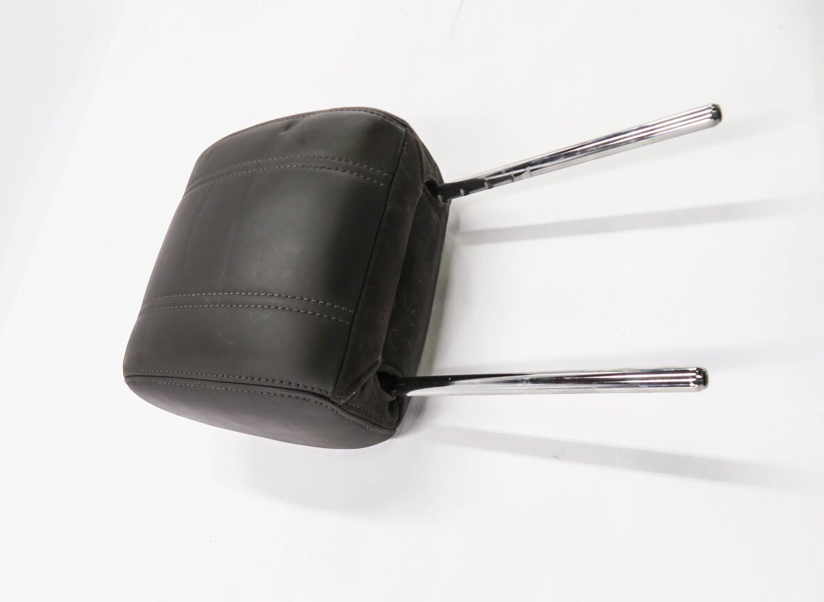 Thumbnail 3: 2013 RANGE ROVER (L405) REAR SEAT - RIGHT HEADREST (ESPRESSO BROWN LEATHER)