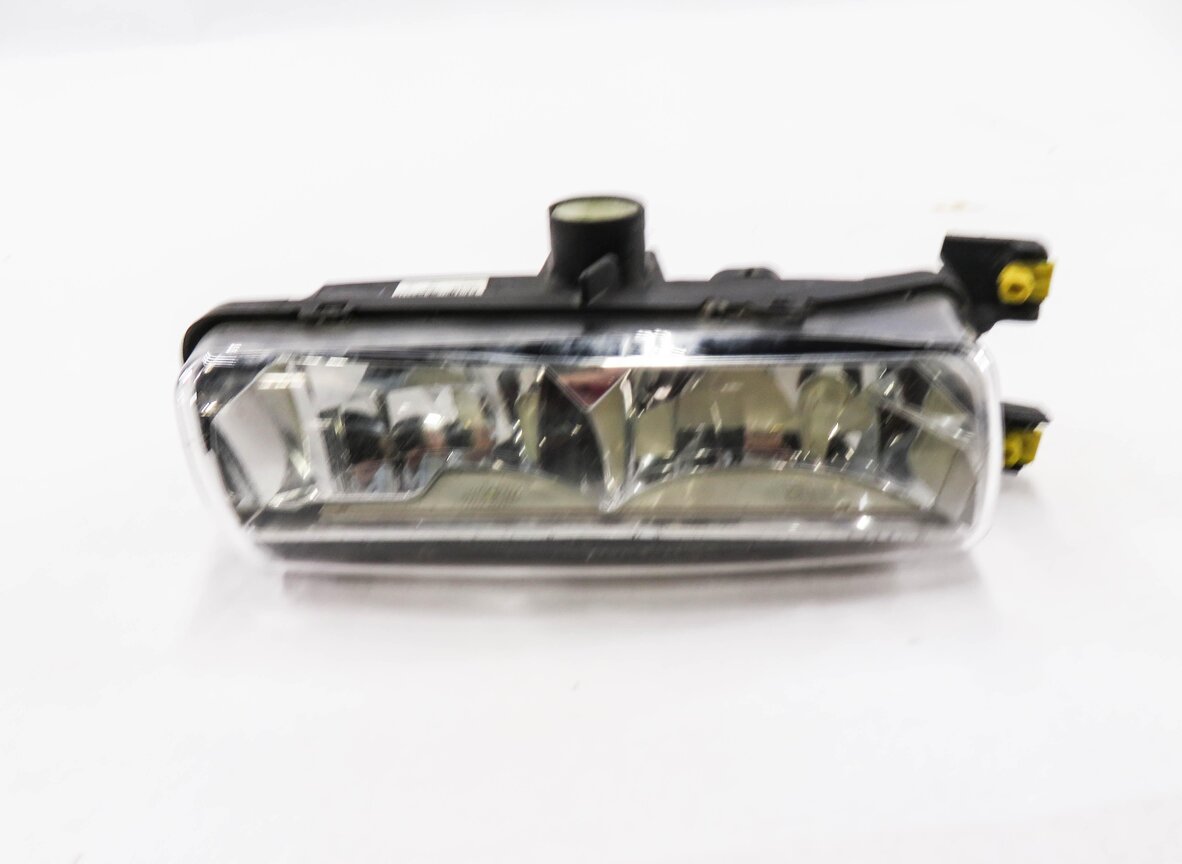 Thumbnail 2: 2013-2017 RANGE ROVER SPORT (L494) RIGHT FRONT PASSENGER LED FOGLIGHT LIGHT LAMP