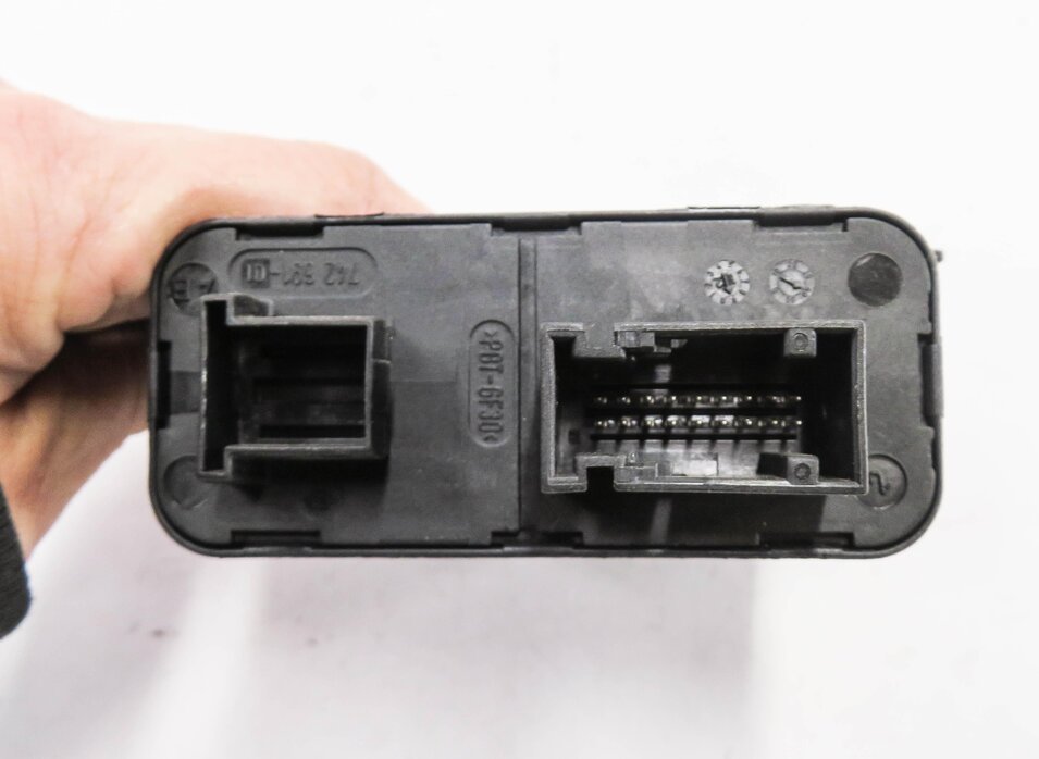 Thumbnail 7: 2013 RANGE ROVER (L405) ADAPTIVE AFS HEADLIGHT RANGE CONTROL MODULE