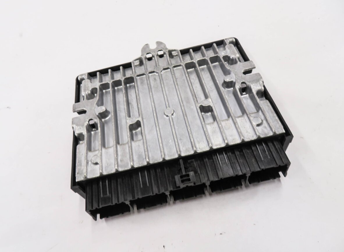 Thumbnail 1: 2013-2016 RANGE ROVER SPORT (L405 L494) ACTIVE AIR SUSPENSION CONTROL MODULE