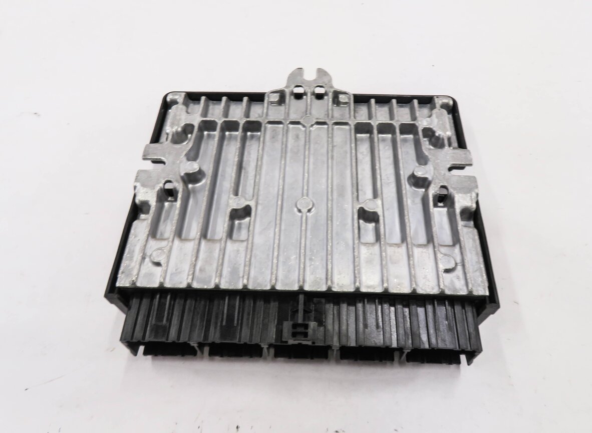 Thumbnail 2: 2013-2016 RANGE ROVER SPORT (L405 L494) ACTIVE AIR SUSPENSION CONTROL MODULE