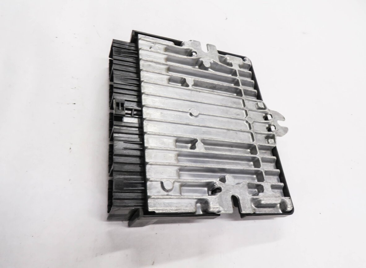 Thumbnail 4: 2013-2016 RANGE ROVER SPORT (L405 L494) ACTIVE AIR SUSPENSION CONTROL MODULE