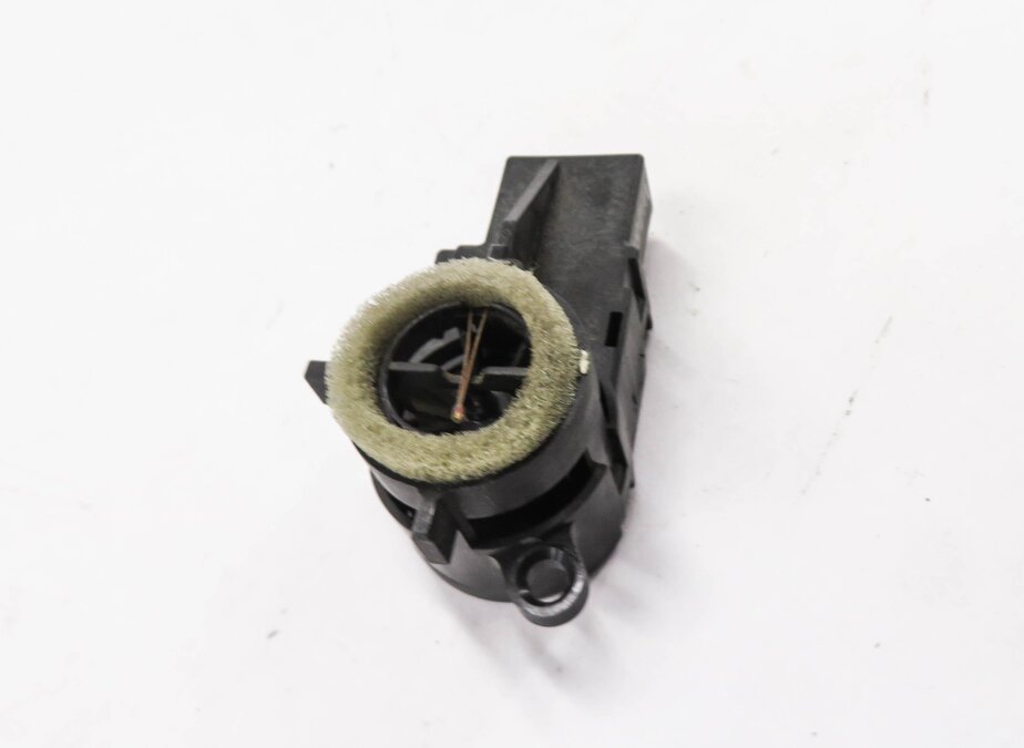 Thumbnail 2: 2013 RANGE ROVER (L405) AIR TEMPERATURE CONTROL SENSOR