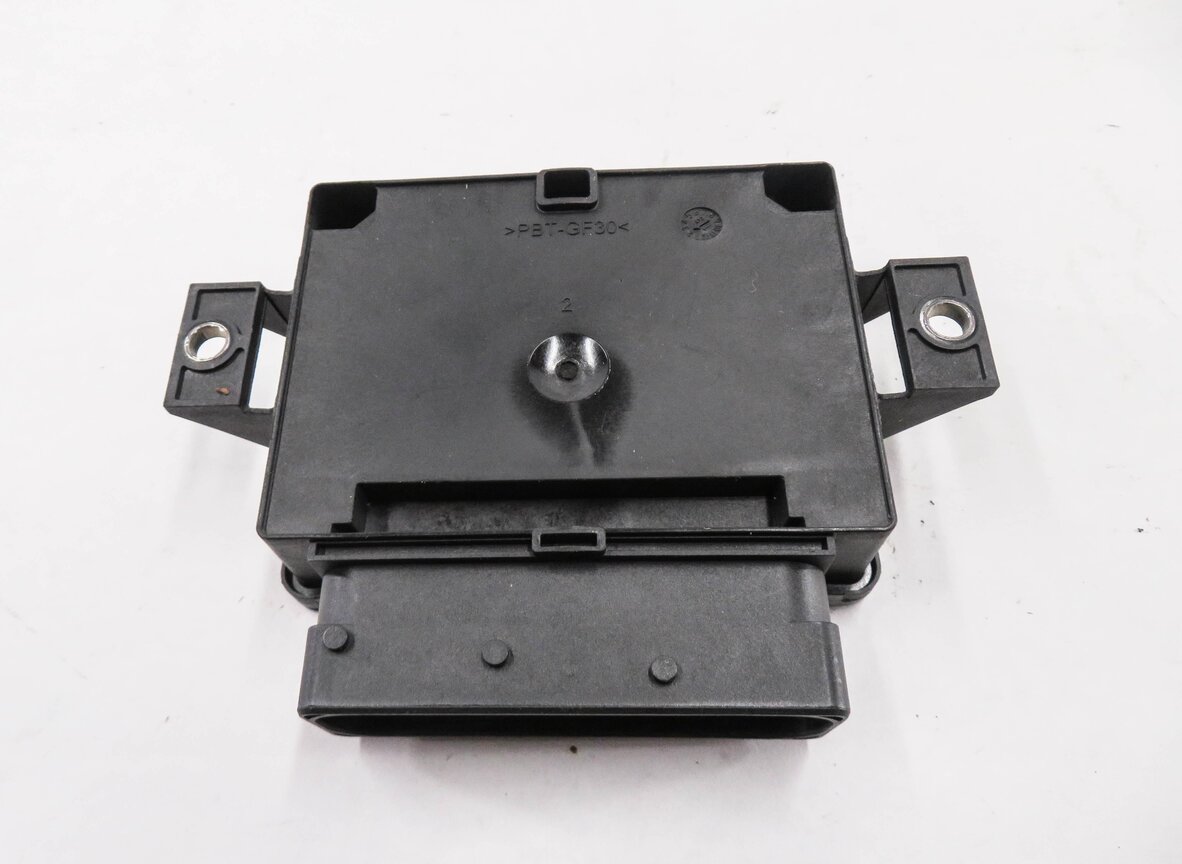 Thumbnail 6: 2013 RANGE ROVER (L405) PARKING BRAKE CONTROL MODULE