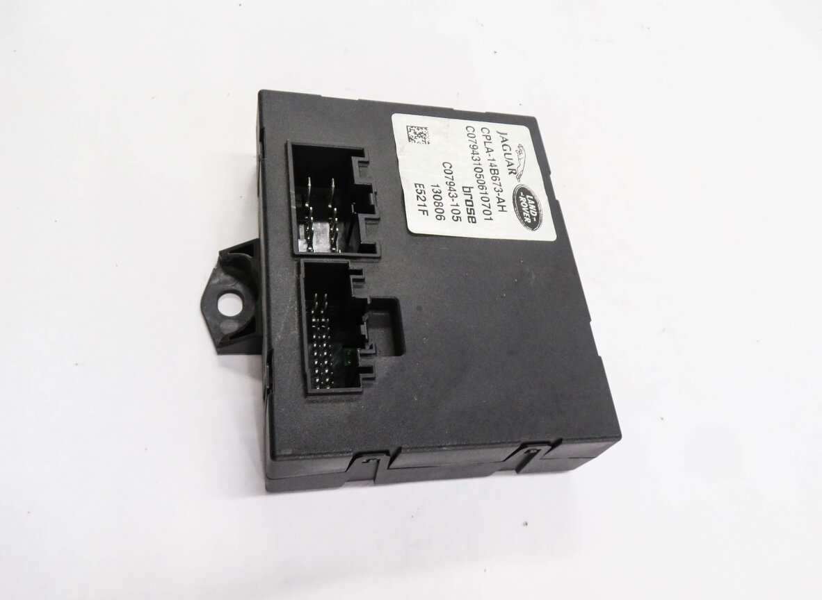 Thumbnail 4: 2013 RANGE ROVER (L405) REAR UPPER TRUNK LIFT LIFTGATE CONTROL MODULE