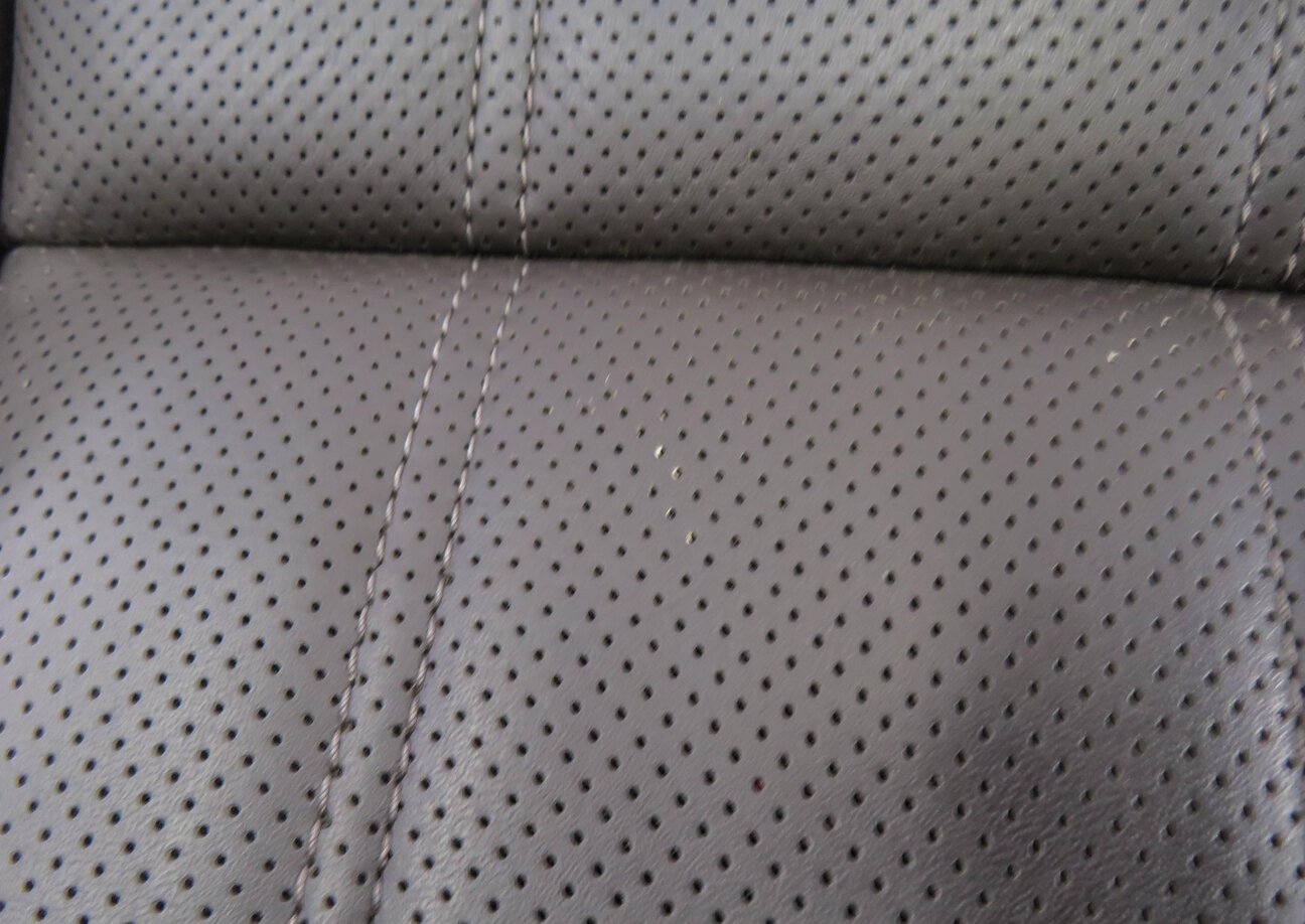 Thumbnail 8: 2013 RANGE ROVER (L405) LEFT REAR HEATED SEAT CUSHION (ESPRESSO BROWN)