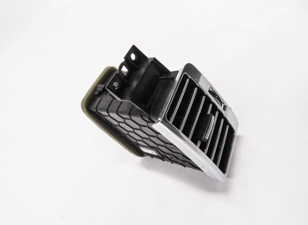 Thumbnail 3: 2013 RANGE ROVER (L405) RIGHT FRONT PASSENGER DASH HEATER A/C AIR VENT