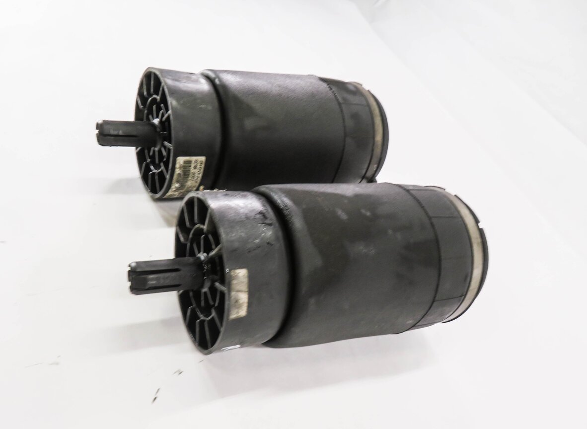Thumbnail 4: 2013-2019 RANGE ROVER (L405) LEFT & RIGHT REAR AIR SUSPENSION AIR SPRING SET-2
