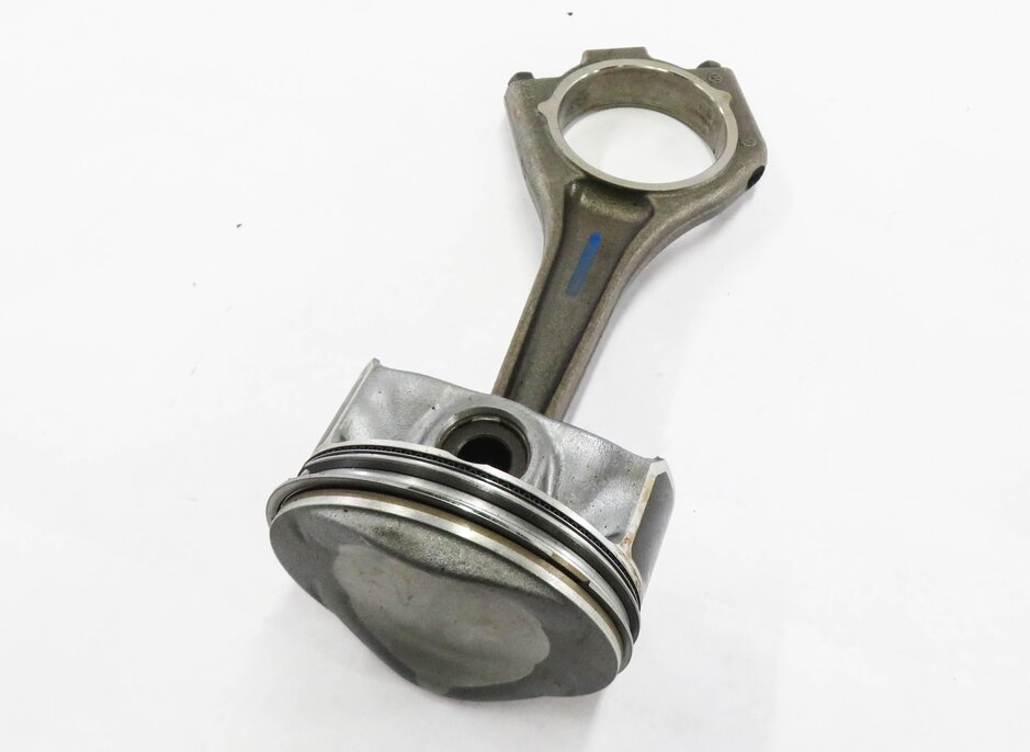 2013 RANGE ROVER (L405) 5.0L AJ133 V8 ENGINE - PISTON w/ CONNECTING ROD
