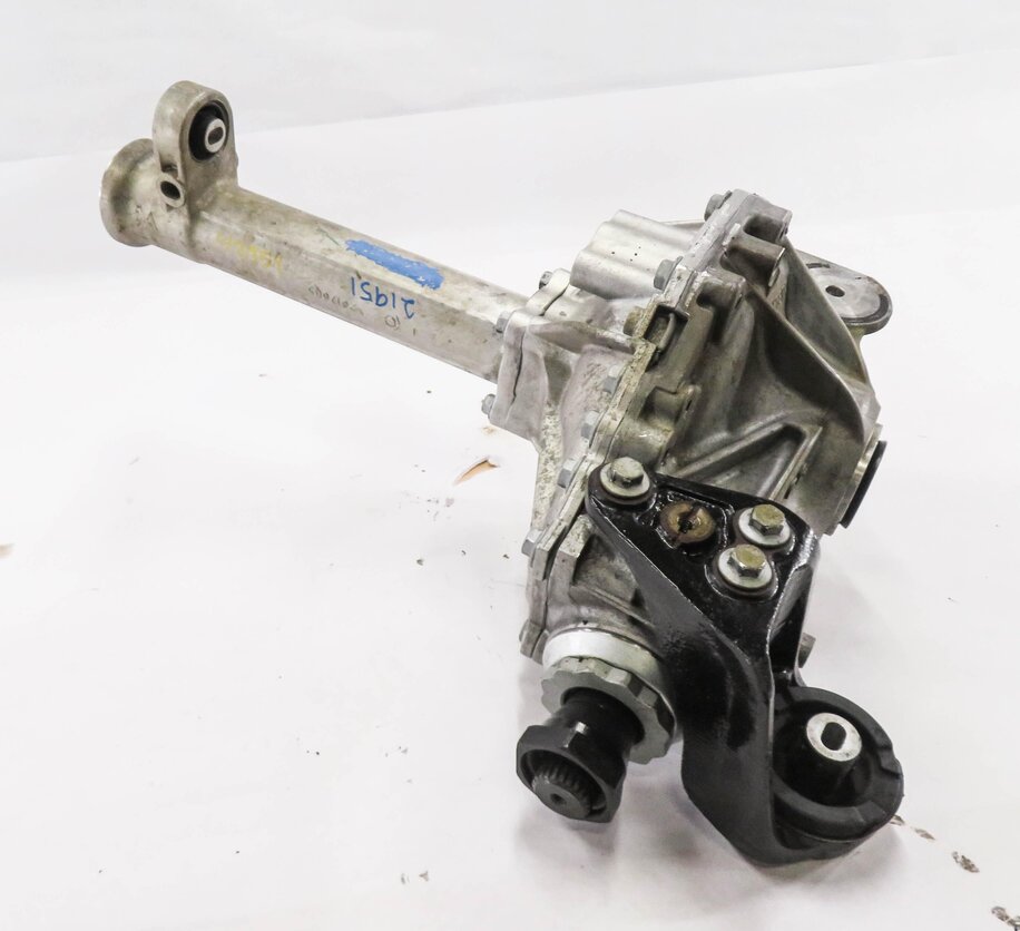 2013 RANGE ROVER (L405) FRONT DIFFERENTIAL GEAR CARRIER (3.55 RATIO)