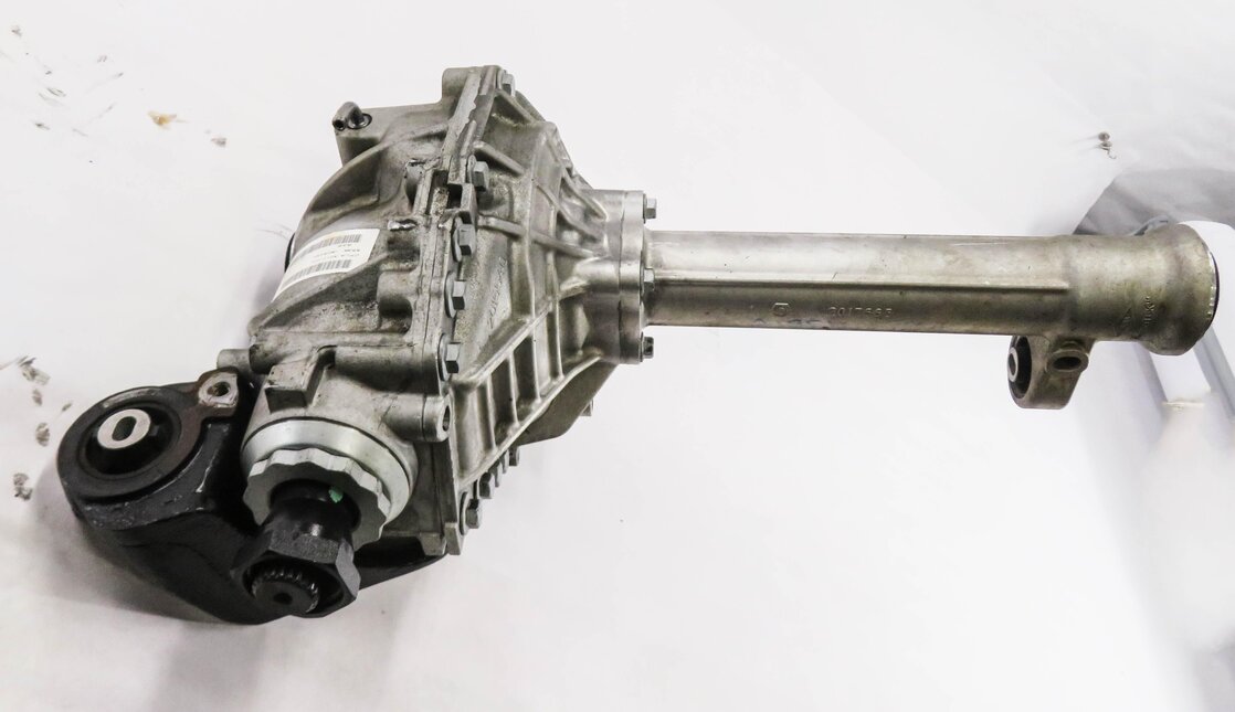 Thumbnail 5: 2013 RANGE ROVER (L405) FRONT DIFFERENTIAL GEAR CARRIER (3.55 RATIO)