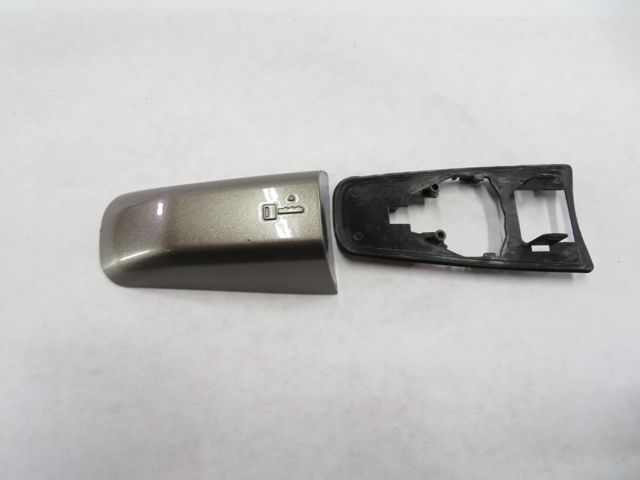 Thumbnail 6: 12-17 RANGE ROVER SPORT EVOQUE L405 L494 FRONT LEFT PASSIVE DOOR HANDLE (BRONZE)