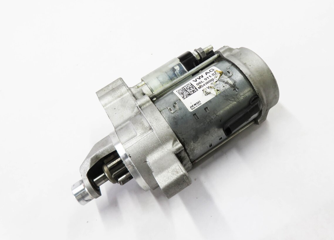 Thumbnail 1: 2017-2020 AUDI A4 A5 ALLROAD Q5 (B9 8W 8W6 80A) 2.0L TURBO ENGINE STARTER MOTOR