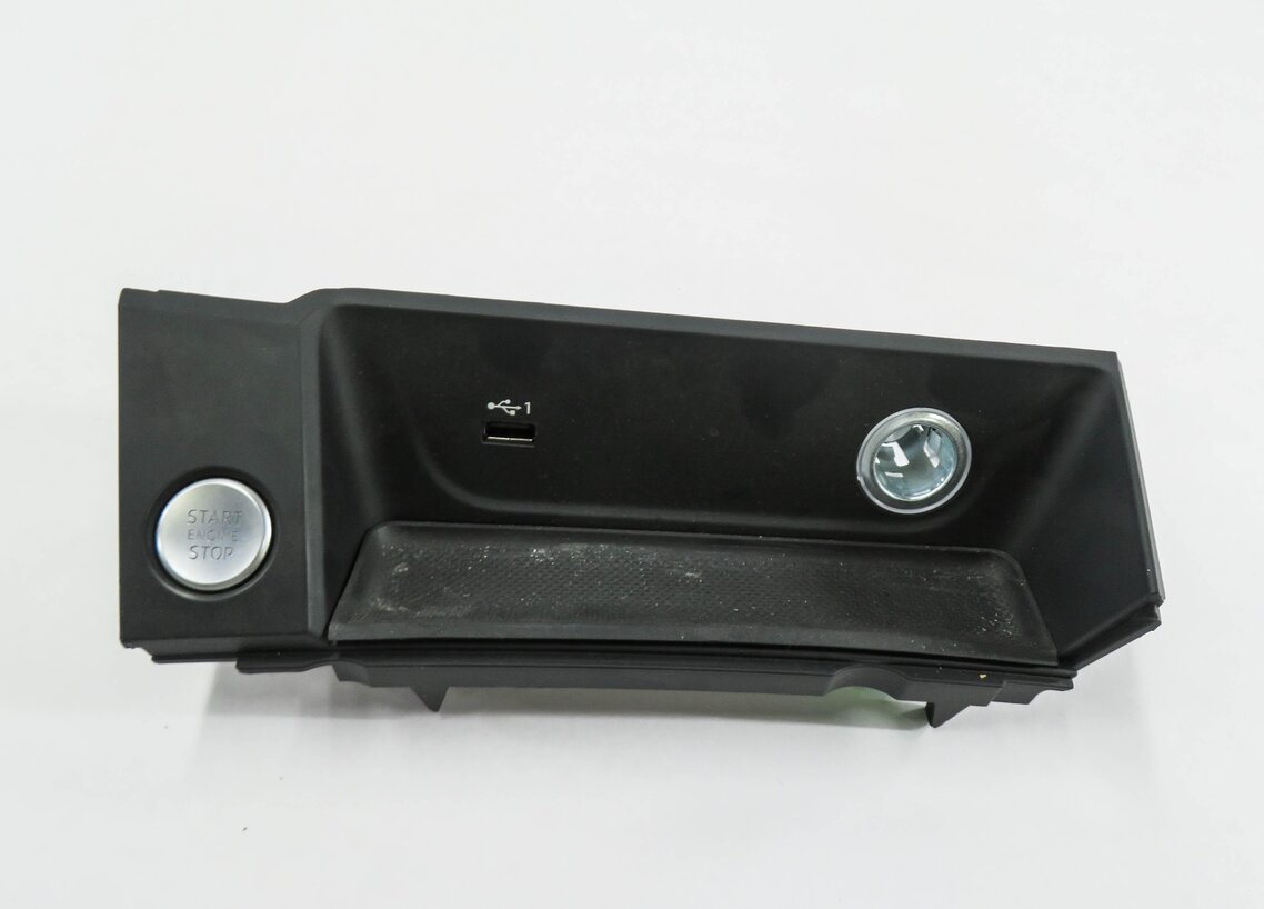 Thumbnail 3: 2018 AUDI A4 (B9 8W) FRONT CONSOLE STORAGE TRAY w/ USB & START STOP SWITCH