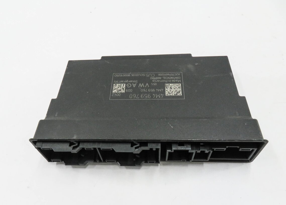 Thumbnail 5: 2018 AUDI A4 (B9 8W) LEFT FRONT DRIVER SEAT MEMORY CONTROL MODULE