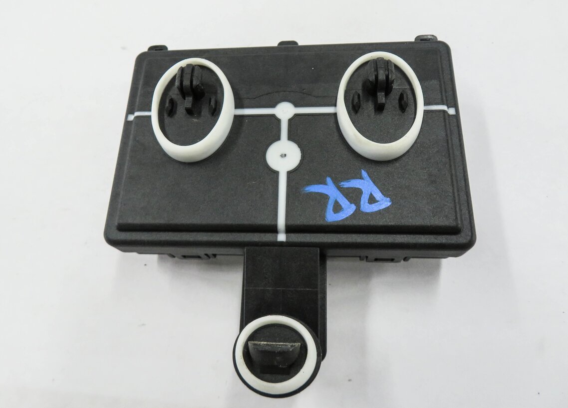 Thumbnail 6: 2018 AUDI A4 (B9 8W) RIGHT REAR DOOR CONTROL MODULE