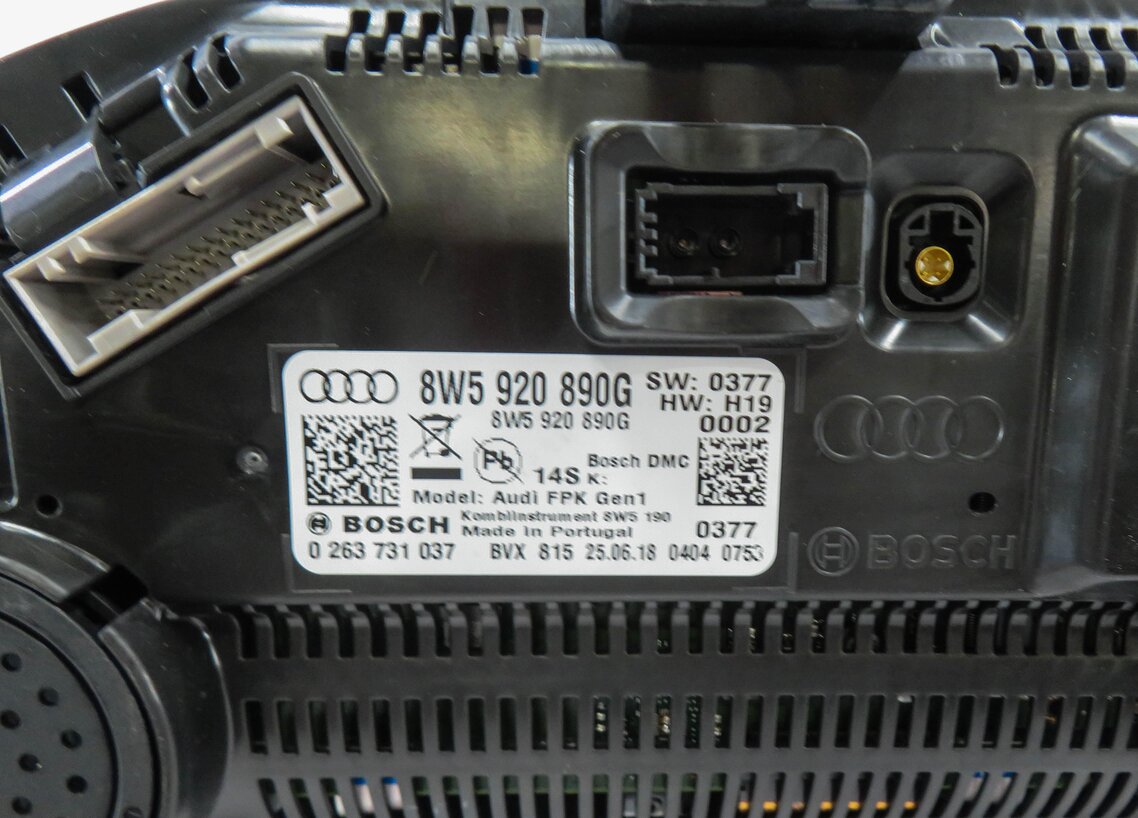 Thumbnail 8: 2018 AUDI A4 (B9 8W) SPEEDOMETER INSTRUMENT GAUGE CLUSTER (MPH / USA / 46k)