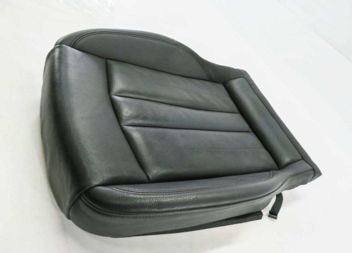 Thumbnail 4: 2018 AUDI A4 (B9 8W) DRIVER - LOWER BOTTOM HEATED SEAT CUSHION (BLACK YM)