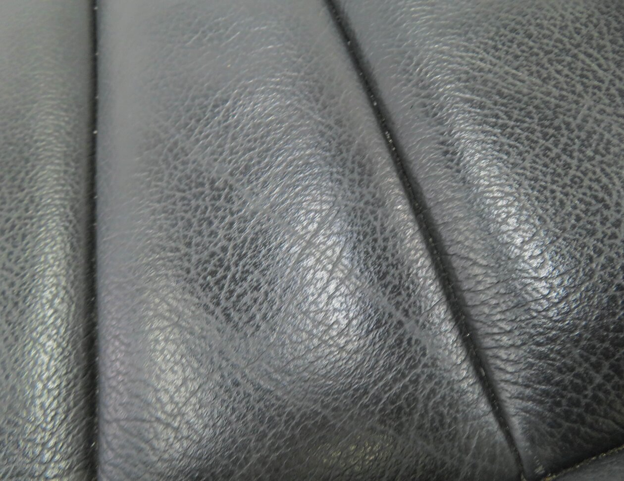 Thumbnail 8: 2018 AUDI A4 (B9 8W) DRIVER - LOWER BOTTOM HEATED SEAT CUSHION (BLACK YM)