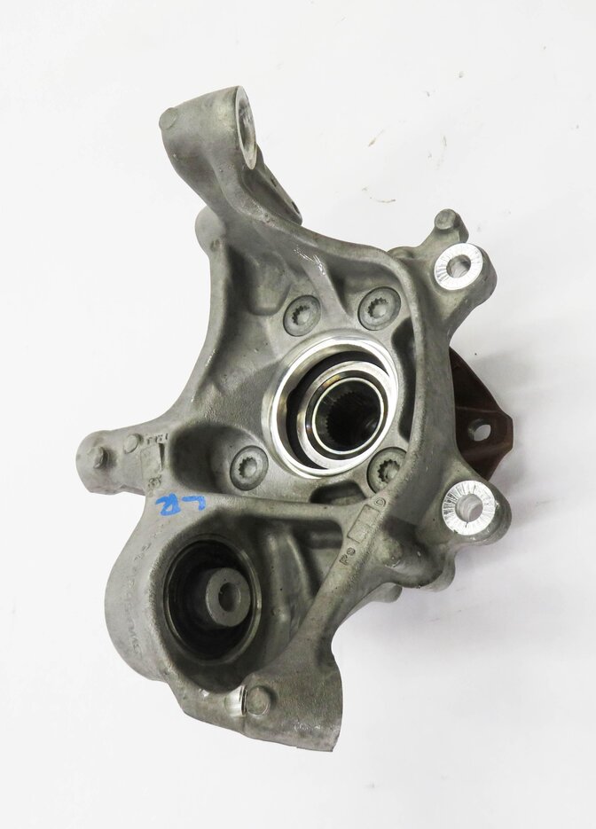 Thumbnail 3: 2017-2019 AUDI A4 A5 ALLROAD S5 (B9 8W 8W6) LEFT DRIVER REAR SPINDLE KNUCKLE HUB