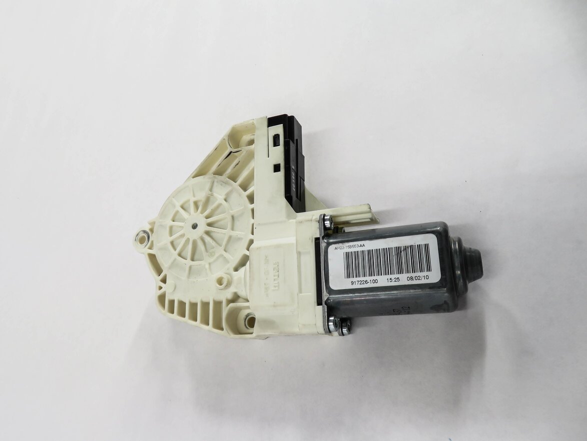 Thumbnail 3: 10-16 LAND ROVER LR4 / RANGE ROVER SPORT (L320) LEFT FRONT DRIVER WINDOW MOTOR
