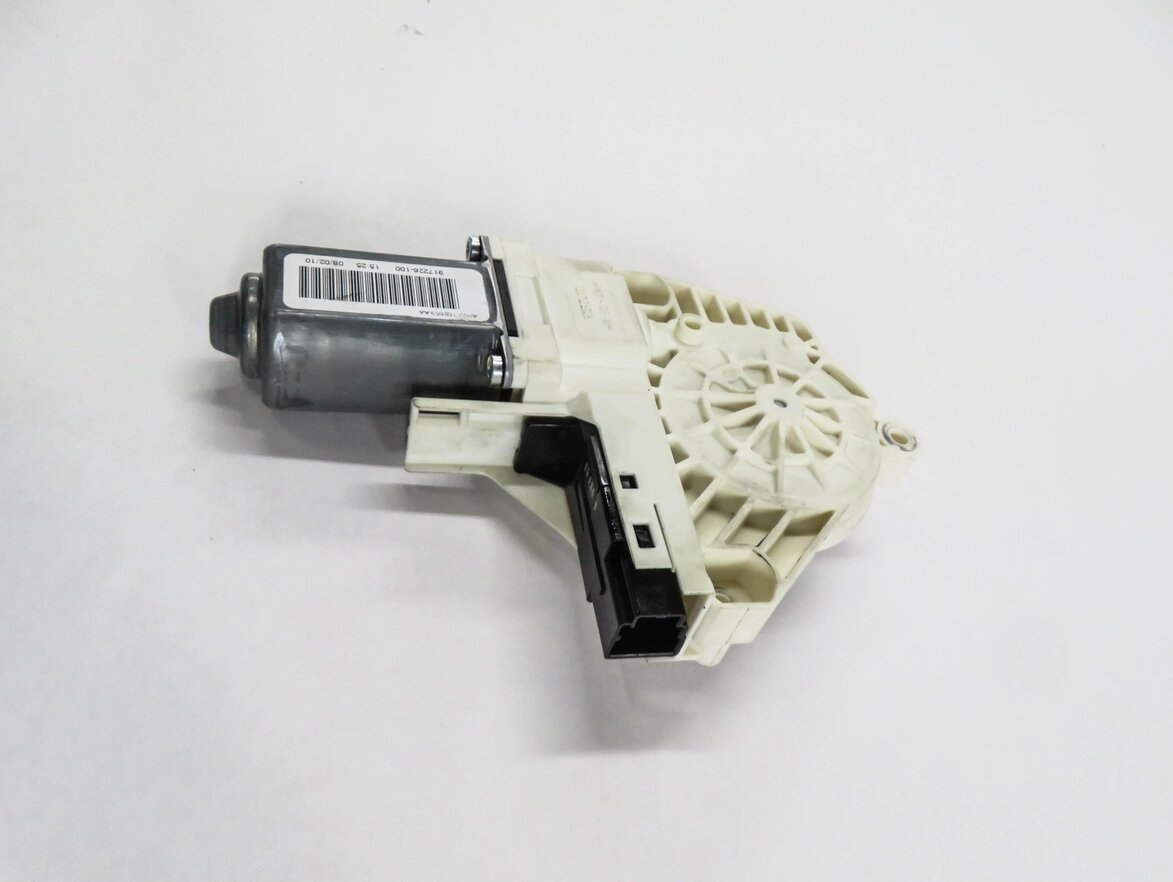 Thumbnail 4: 10-16 LAND ROVER LR4 / RANGE ROVER SPORT (L320) LEFT FRONT DRIVER WINDOW MOTOR