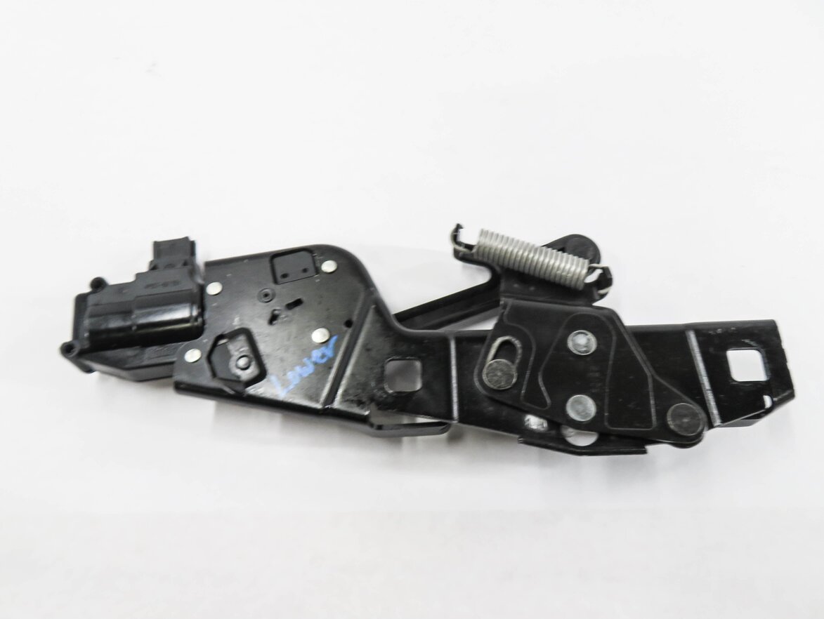 Thumbnail 6: 2010 RANGE ROVER SPORT (L320) REAR TRUNK LOCK LATCH ACTUATOR STRIKER PLATE