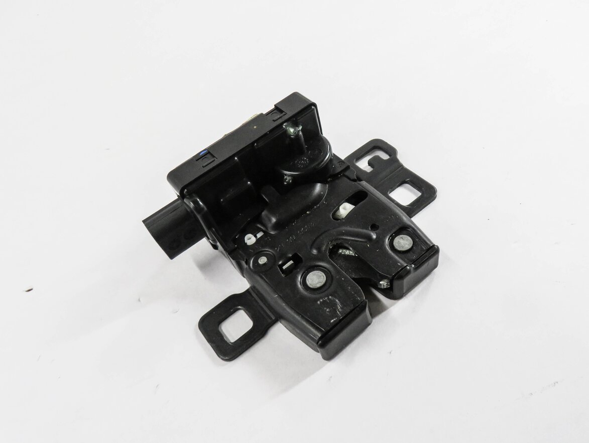 2010 RANGE ROVER SPORT (L320) REAR TRUNK UPPER GLASS LOCK LATCH ACTUATOR