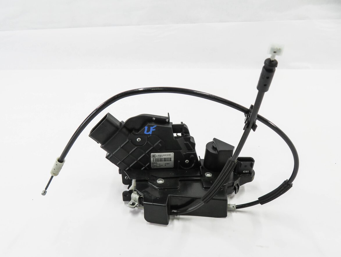 Thumbnail 2: 2010-2019 EVOQUE LR4 / RANGE ROVER SPORT (L320) LEFT FRONT PASSIVE DOOR LATCH