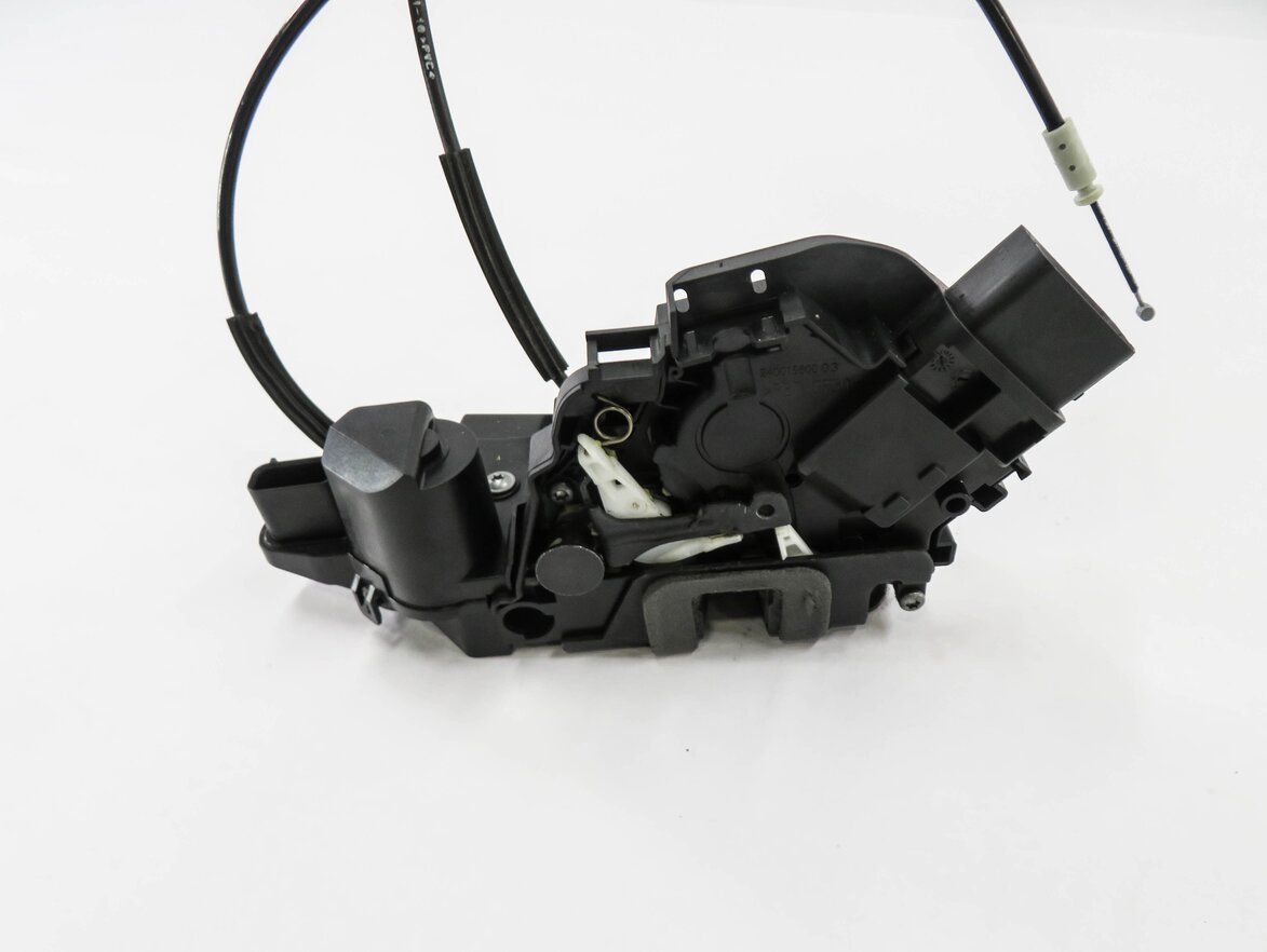 Thumbnail 5: 2010-2019 EVOQUE LR4 / RANGE ROVER SPORT (L320) LEFT FRONT PASSIVE DOOR LATCH
