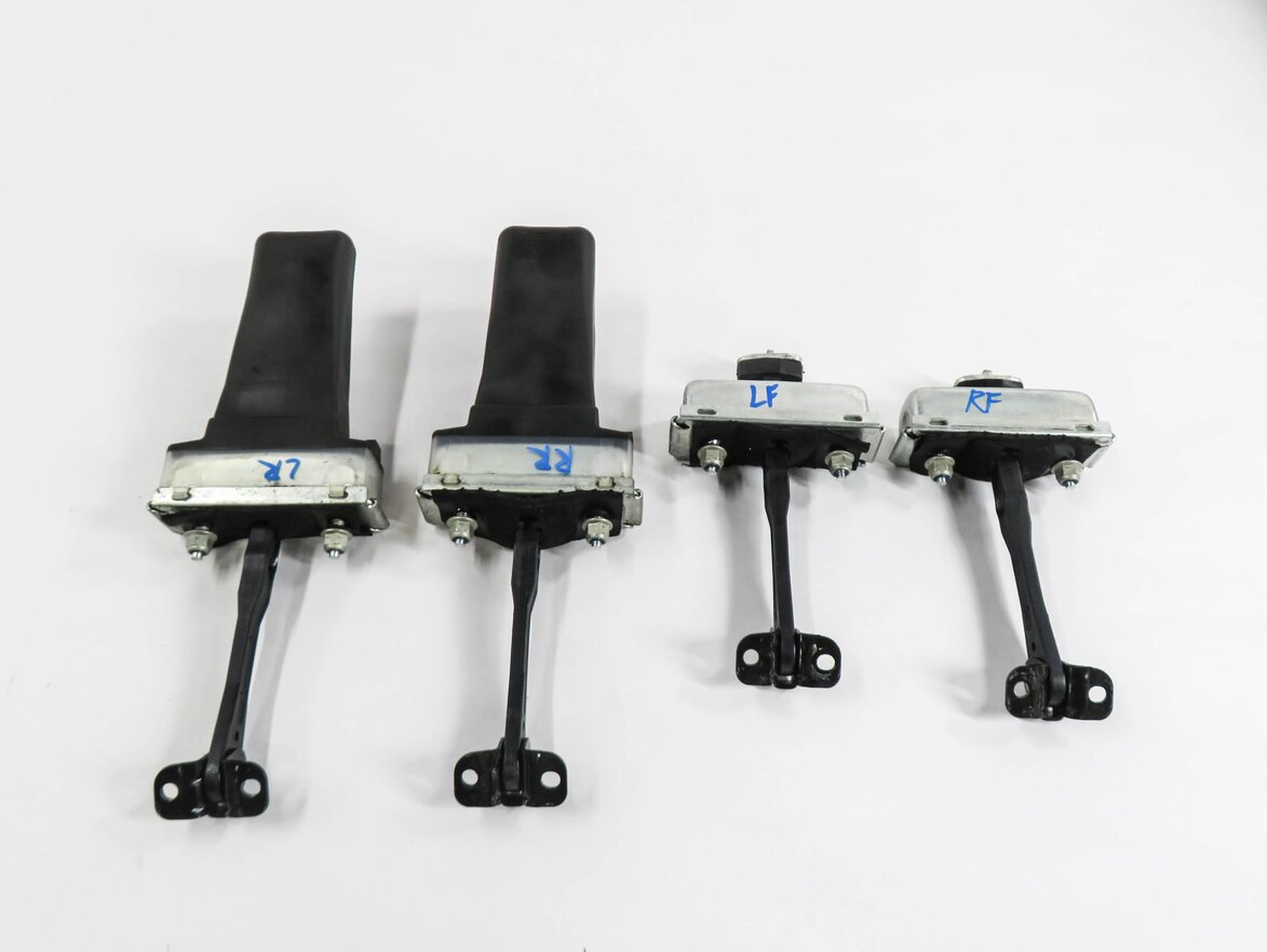 Thumbnail 2: 2010 RANGE ROVER SPORT (L320) FRONT & REAR DOOR HINGE CHECK STOP DETENT SET-4