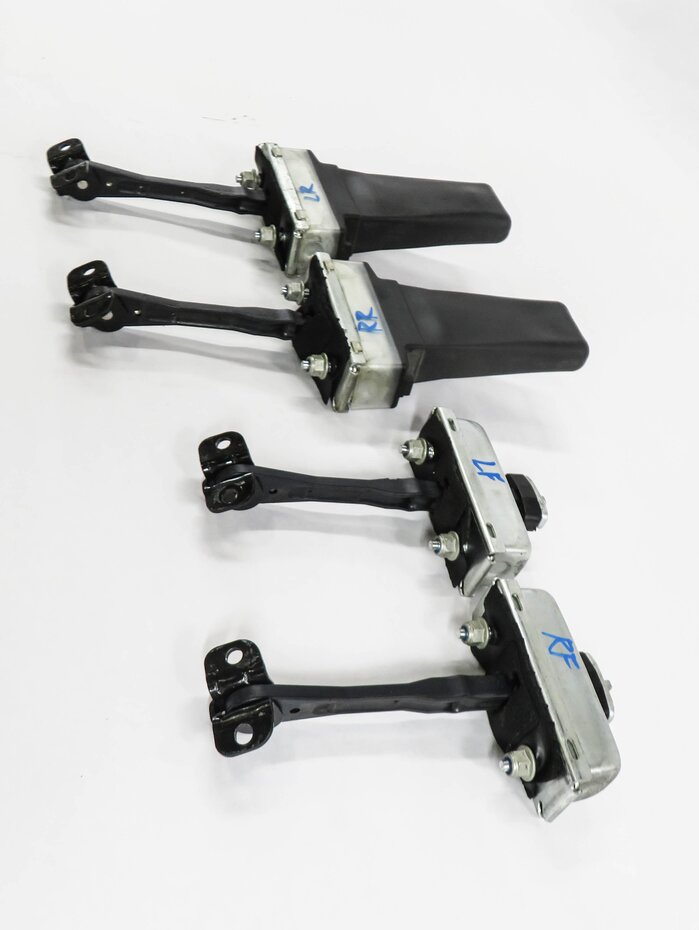 Thumbnail 4: 2010 RANGE ROVER SPORT (L320) FRONT & REAR DOOR HINGE CHECK STOP DETENT SET-4
