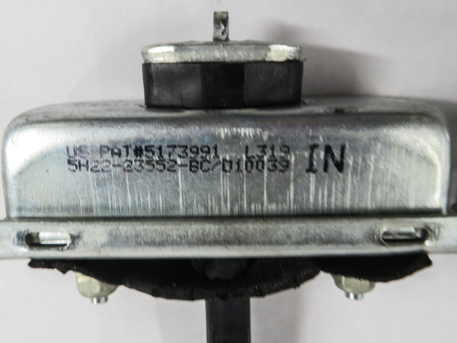 Thumbnail 6: 2010 RANGE ROVER SPORT (L320) FRONT & REAR DOOR HINGE CHECK STOP DETENT SET-4