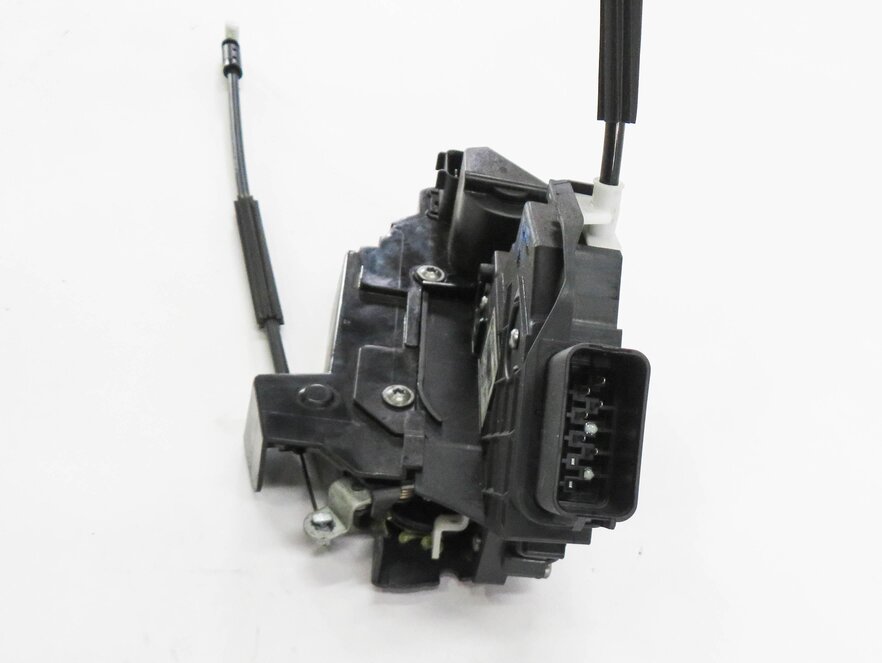 Thumbnail 3: 2010-2019 EVOQUE LR4 / RANGE ROVER SPORT (L320) RIGHT FRONT PASSIVE DOOR LATCH