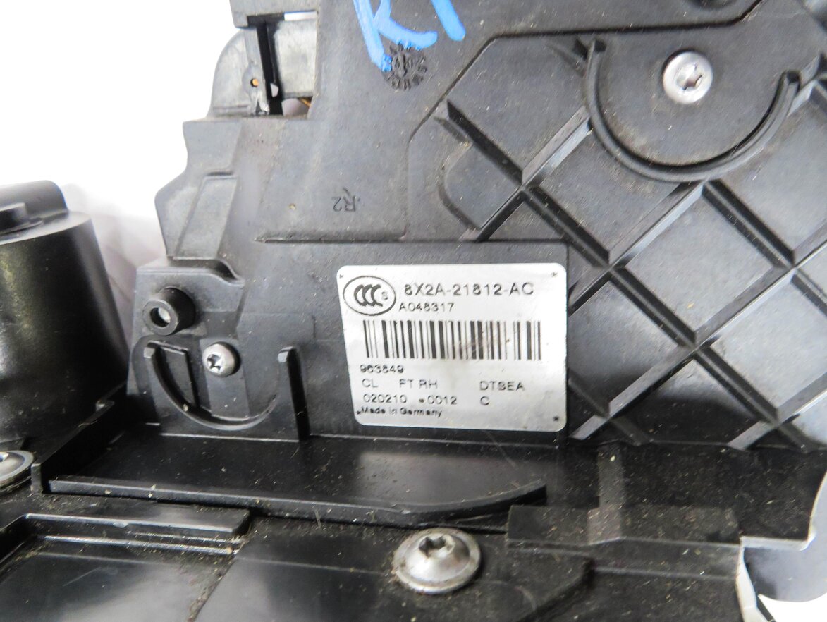 Thumbnail 7: 2010-2019 EVOQUE LR4 / RANGE ROVER SPORT (L320) RIGHT FRONT PASSIVE DOOR LATCH