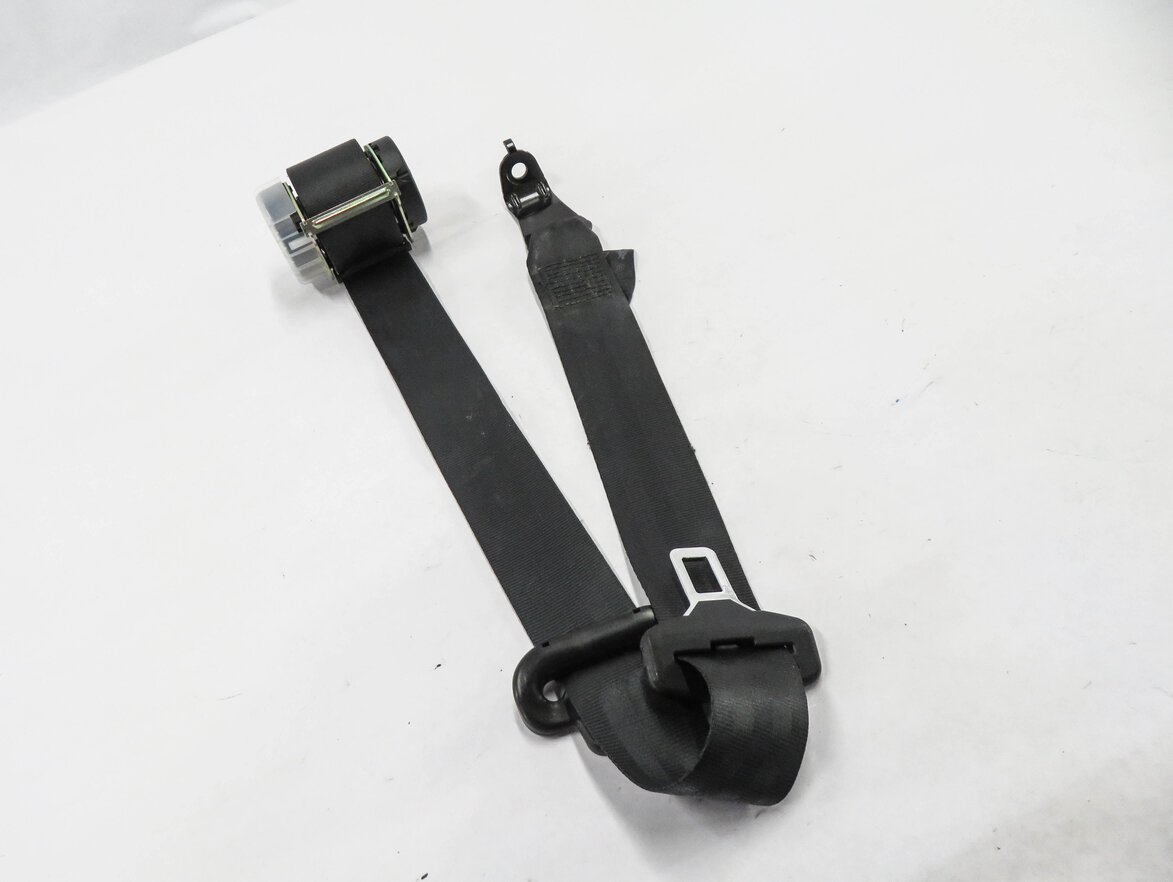 2010 RANGE ROVER SPORT (L320) REAR 2nd ROW SEAT - RIGHT SEATBELT RETRACTOR BLACK
