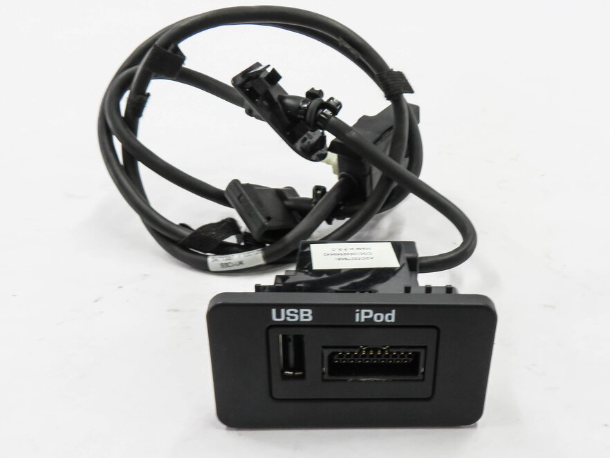 Thumbnail 2: 2010 RANGE ROVER SPORT (L320) RADIO STEREO USB i-POD INTERFACE w/ HARNESS