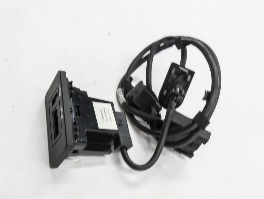 Thumbnail 4: 2010 RANGE ROVER SPORT (L320) RADIO STEREO USB i-POD INTERFACE w/ HARNESS