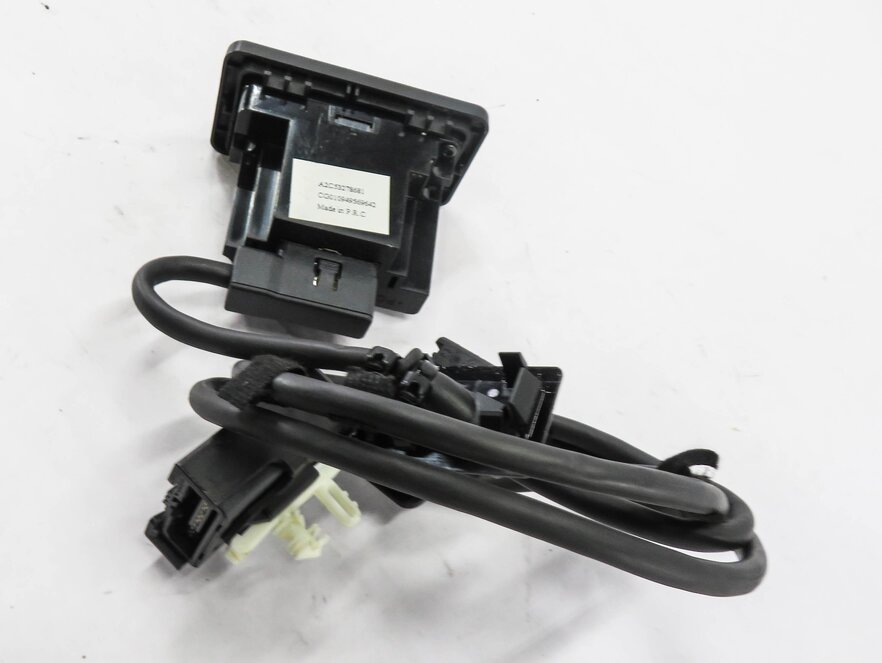 Thumbnail 5: 2010 RANGE ROVER SPORT (L320) RADIO STEREO USB i-POD INTERFACE w/ HARNESS